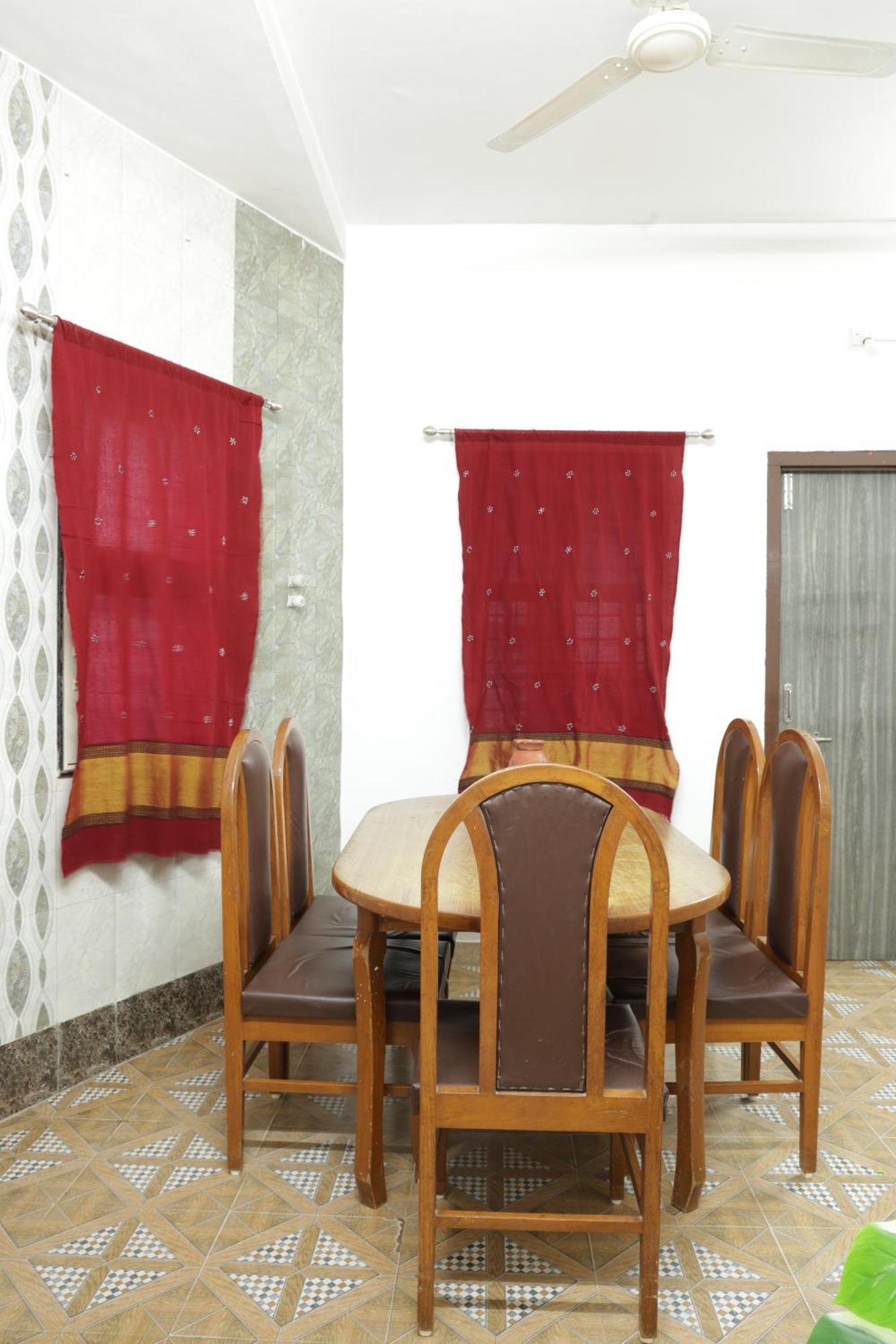 Prag View Heritage Homestay Bhuj Luaran gambar